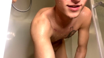 Anotherskinnyboy  16-08-2021 video domme